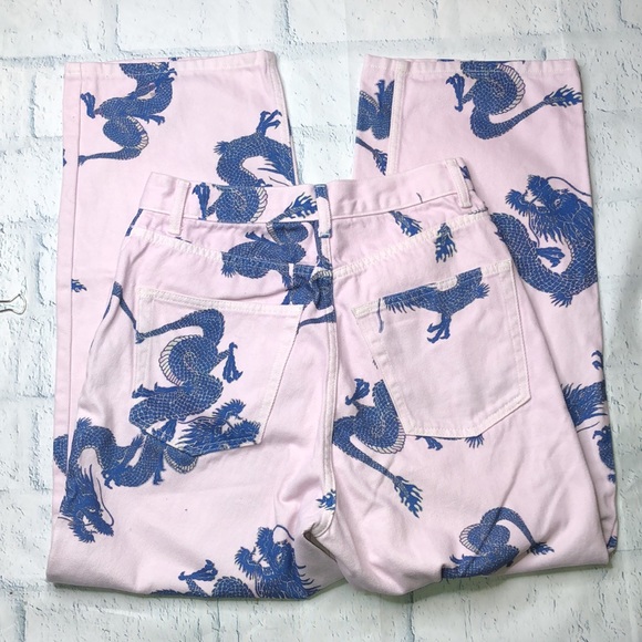 🔹Topshop Oversized Mom Jeans in Dragon Print - Picture 2 of 4